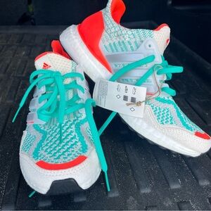 Adidas Ultra Boost 5.0 DNA J White Silver Mint Youth shoes GZ3997 Size 5 Wmn's 6